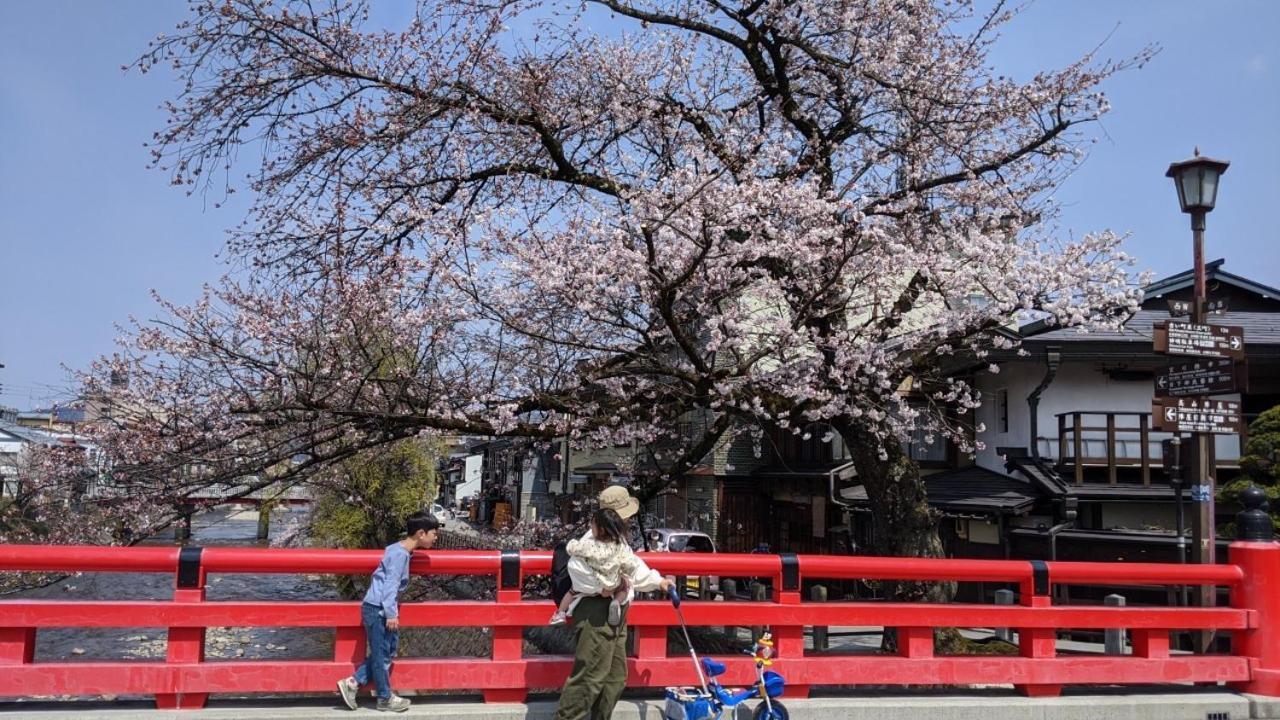 Guesthouse Tomaru Takayama  Luaran gambar